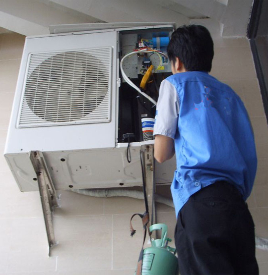 银海空调开机无反应维修